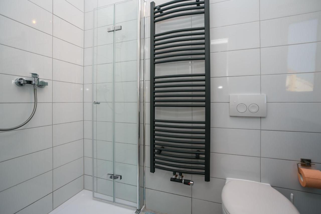 Guesthouse Halilagic Крк Екстер'єр фото